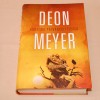 Deon Meyer Kuolema päivänkoitteessa